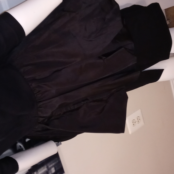 Peplum dress - Picture 5 of 7